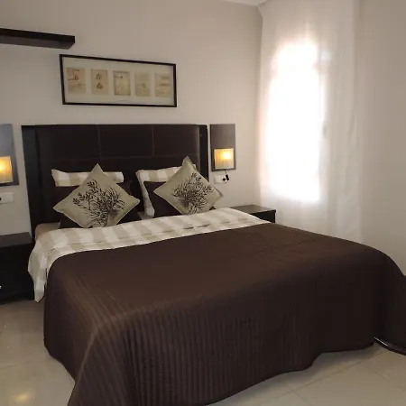 Appartamento Riviera Park 1a - 1st Floor - 2 Bedrooms - Air Con - Wi-fi - Uk Tv